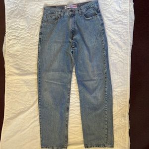 Jeans, Levi’s Denizen brand. Size 34 x 32